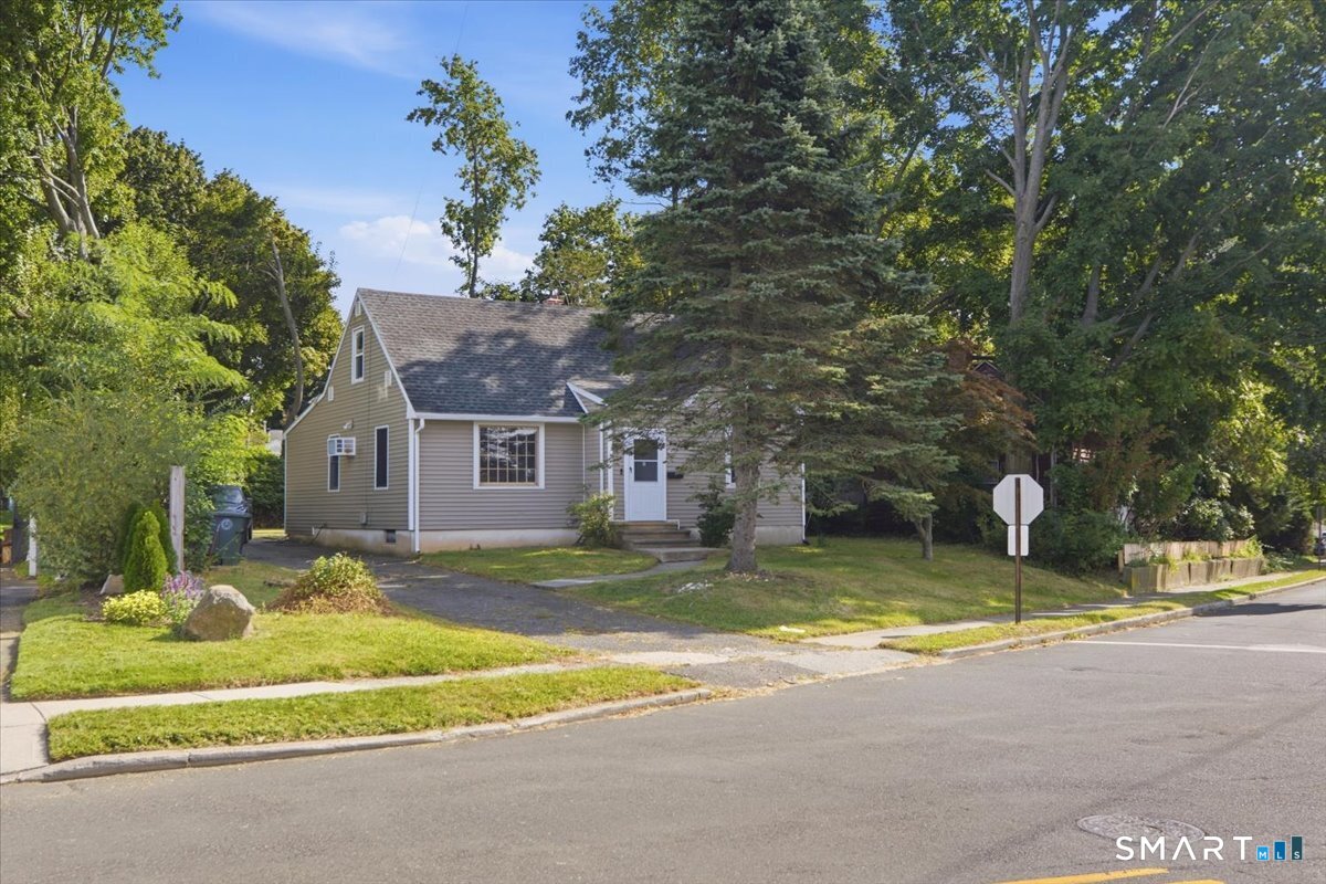 193 Clark Street Milford CT 06460