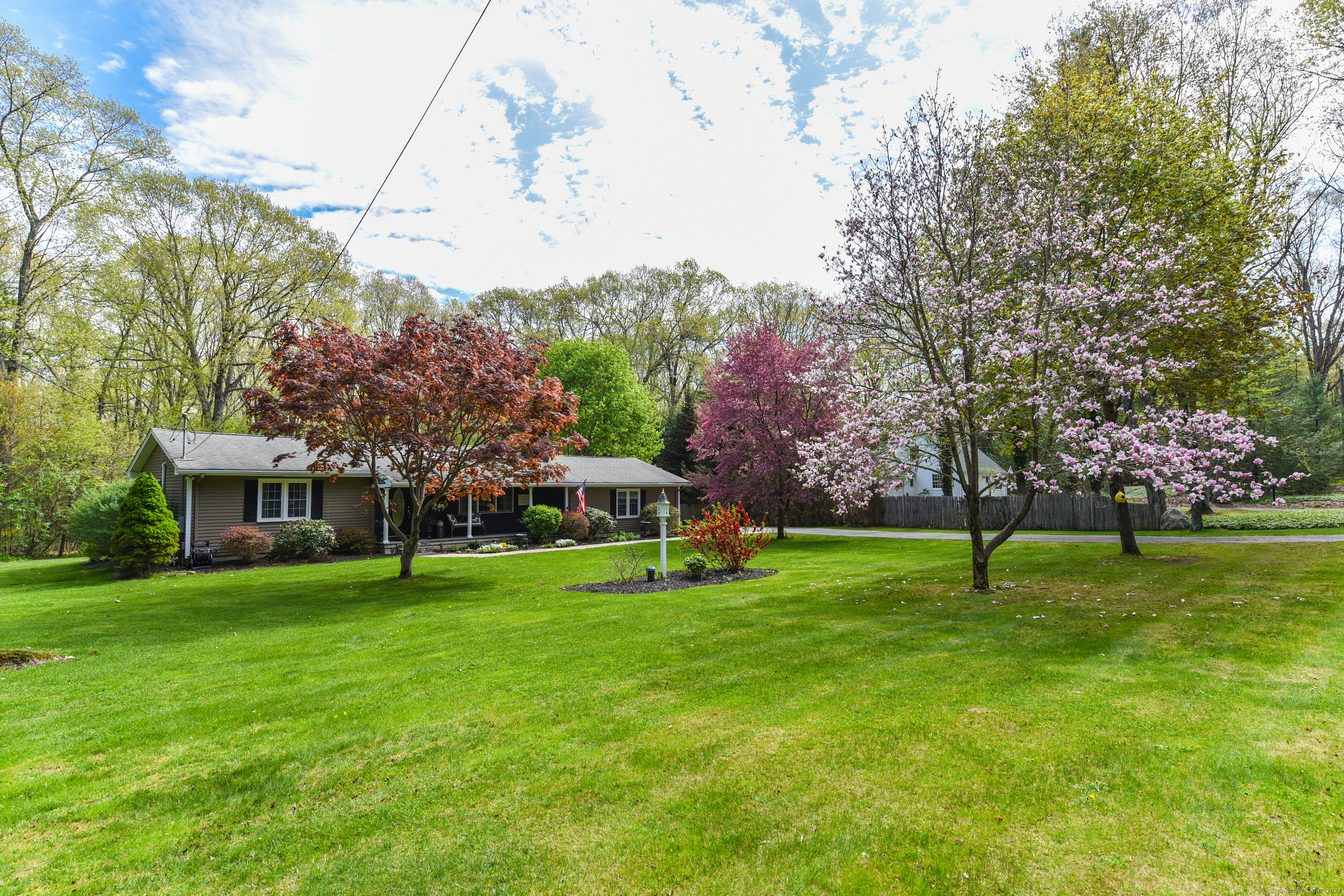 24 Old Town Road Avon CT 06001