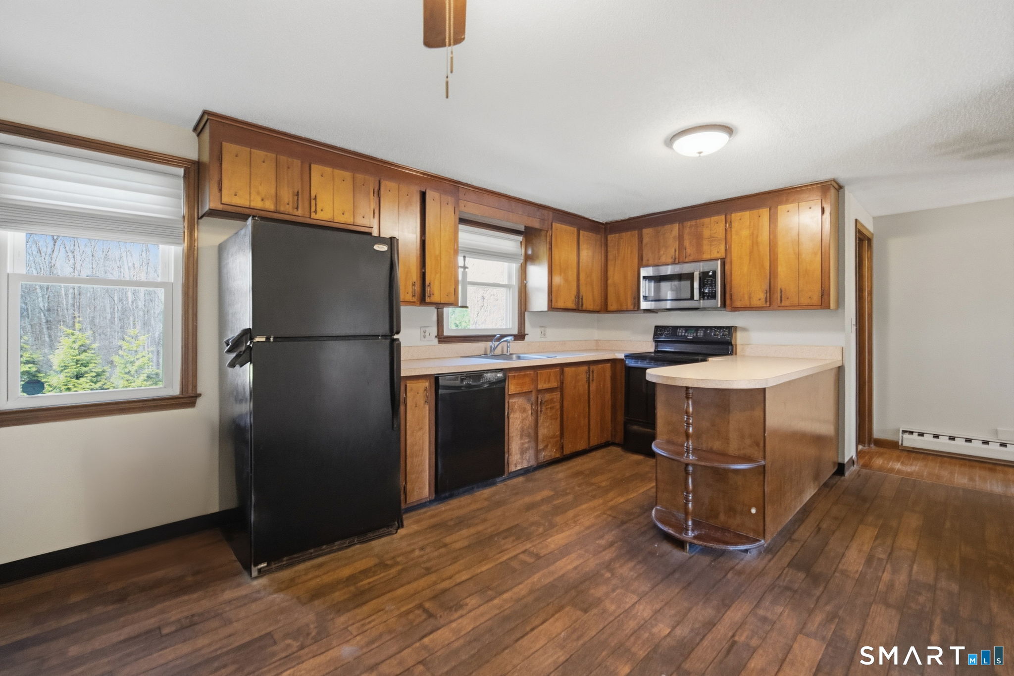 37 Plainfield Street Enfield CT 06082