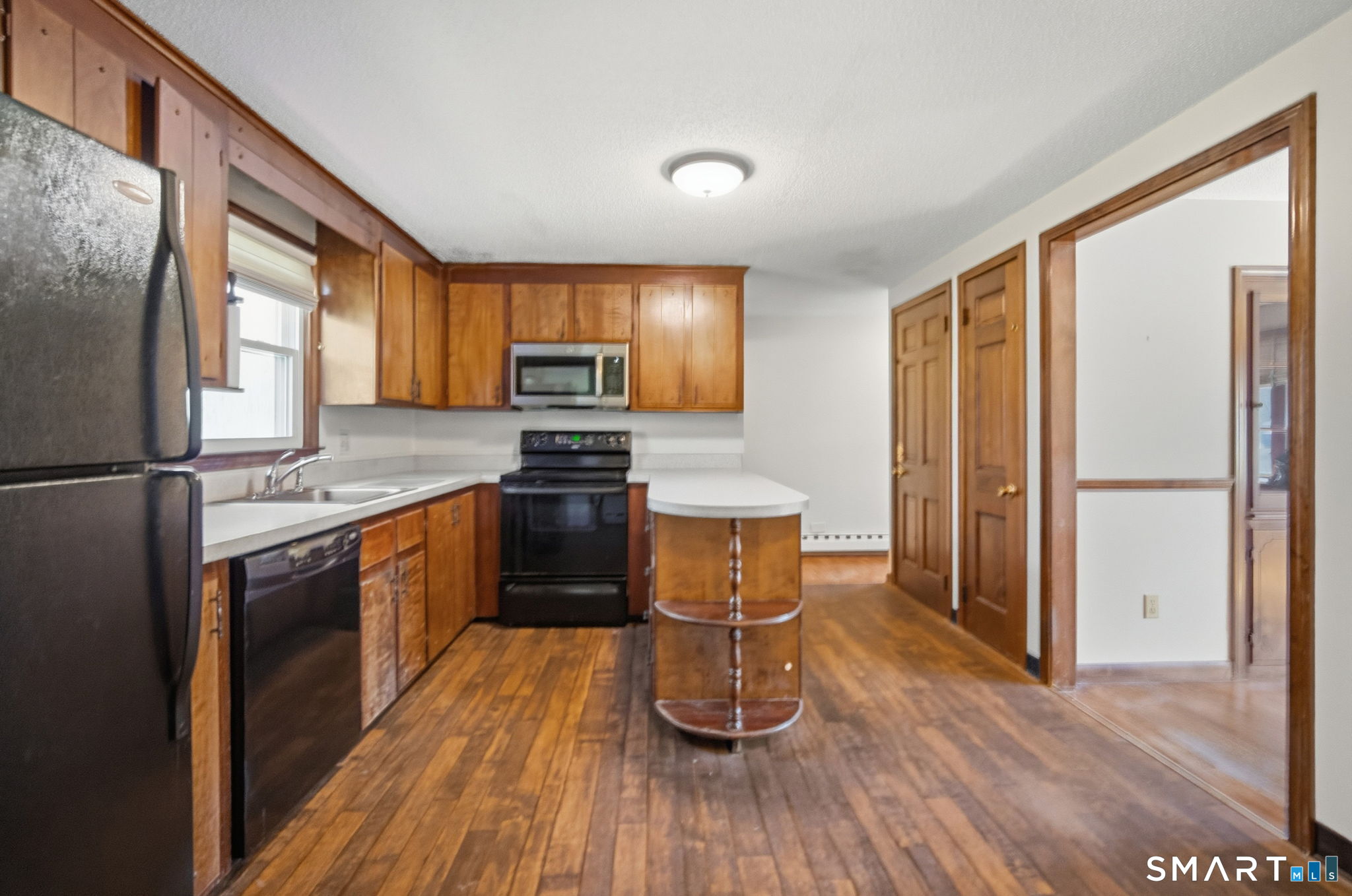 37 Plainfield Street Enfield CT 06082