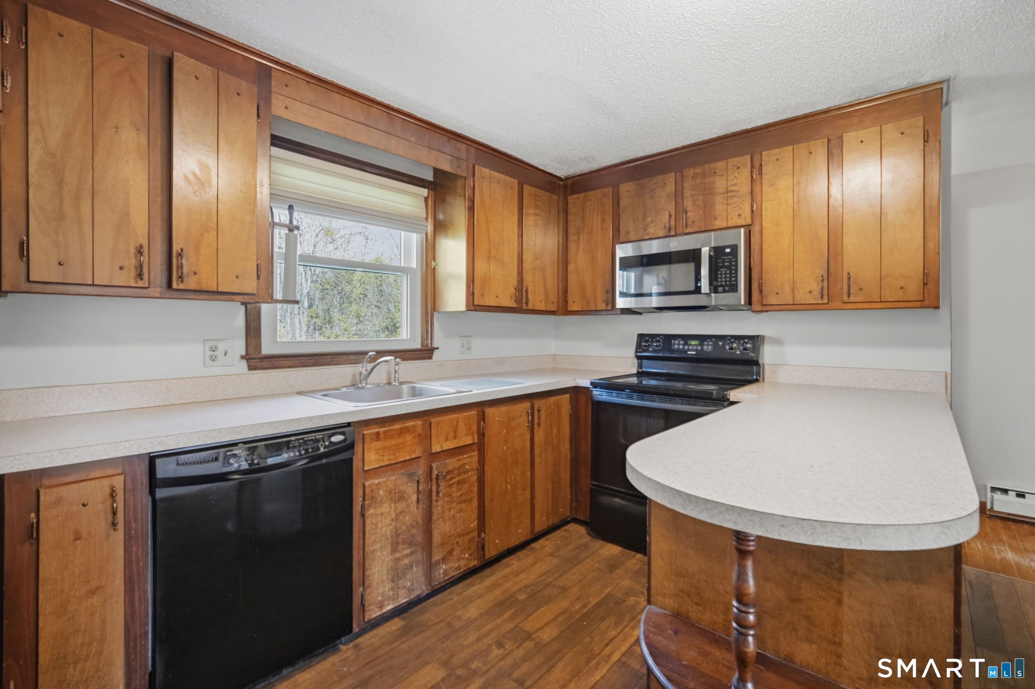 37 Plainfield Street Enfield CT 06082