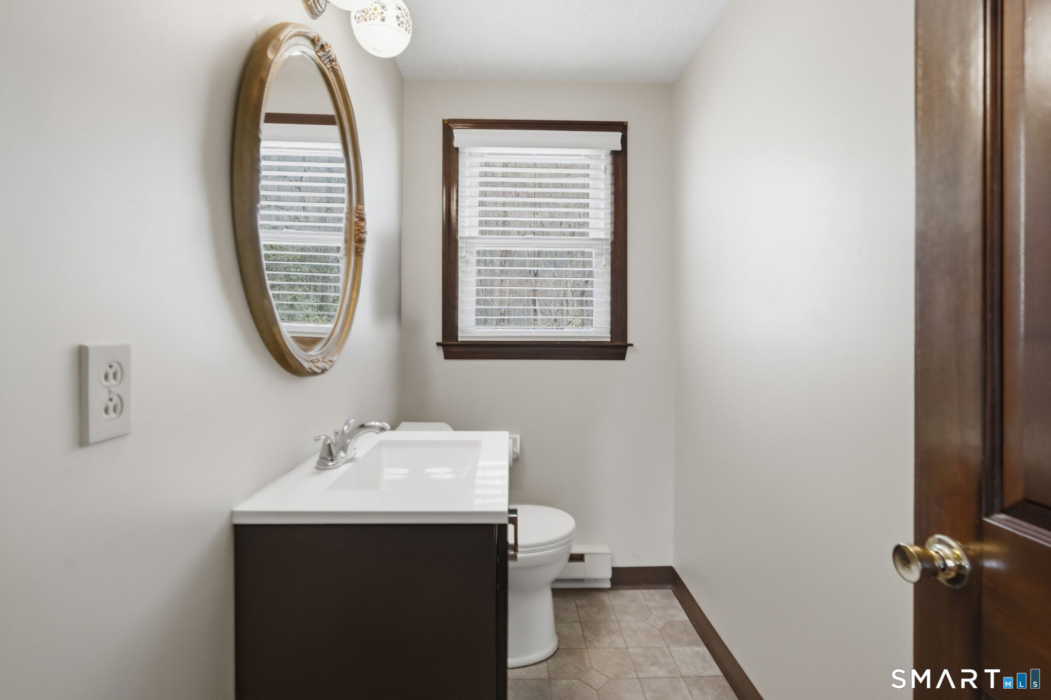 37 Plainfield Street Enfield CT 06082