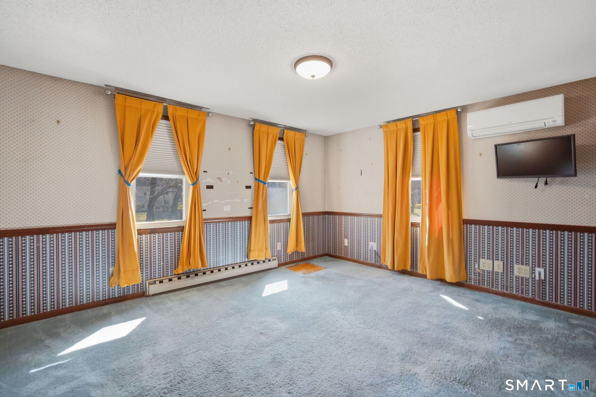 37 Plainfield Street Enfield CT 06082