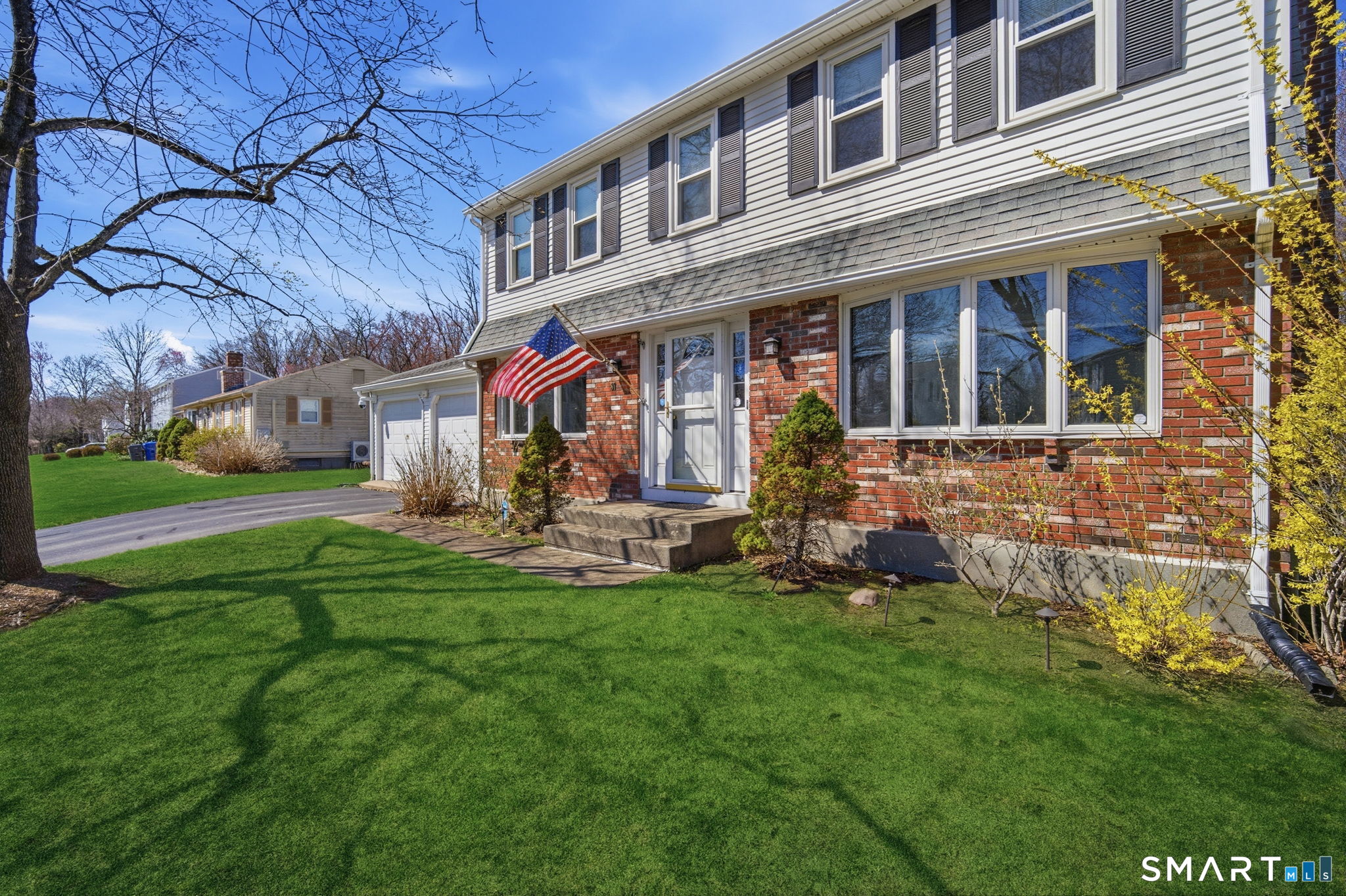37 Plainfield Street Enfield CT 06082