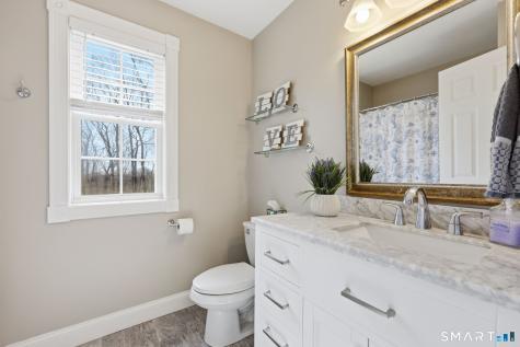 52 Tarragon Drive East Hampton CT 06424