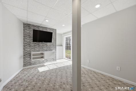 52 Tarragon Drive East Hampton CT 06424