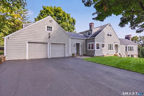 195 Webb Circle Monroe CT 06468
