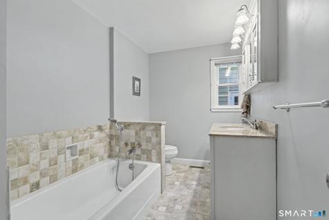 195 Webb Circle Monroe CT 06468