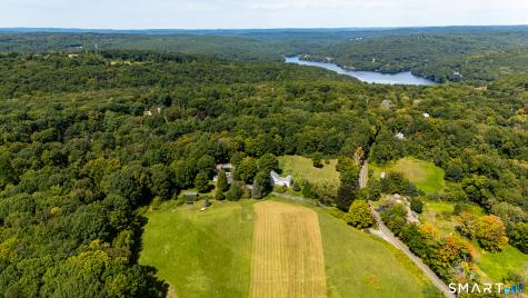 195 Webb Circle Monroe CT 06468