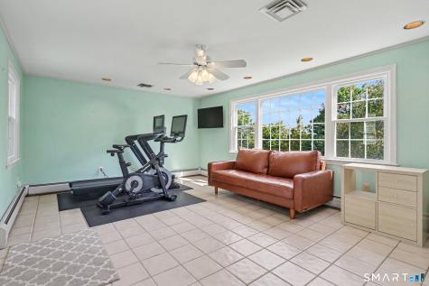 195 Webb Circle Monroe CT 06468