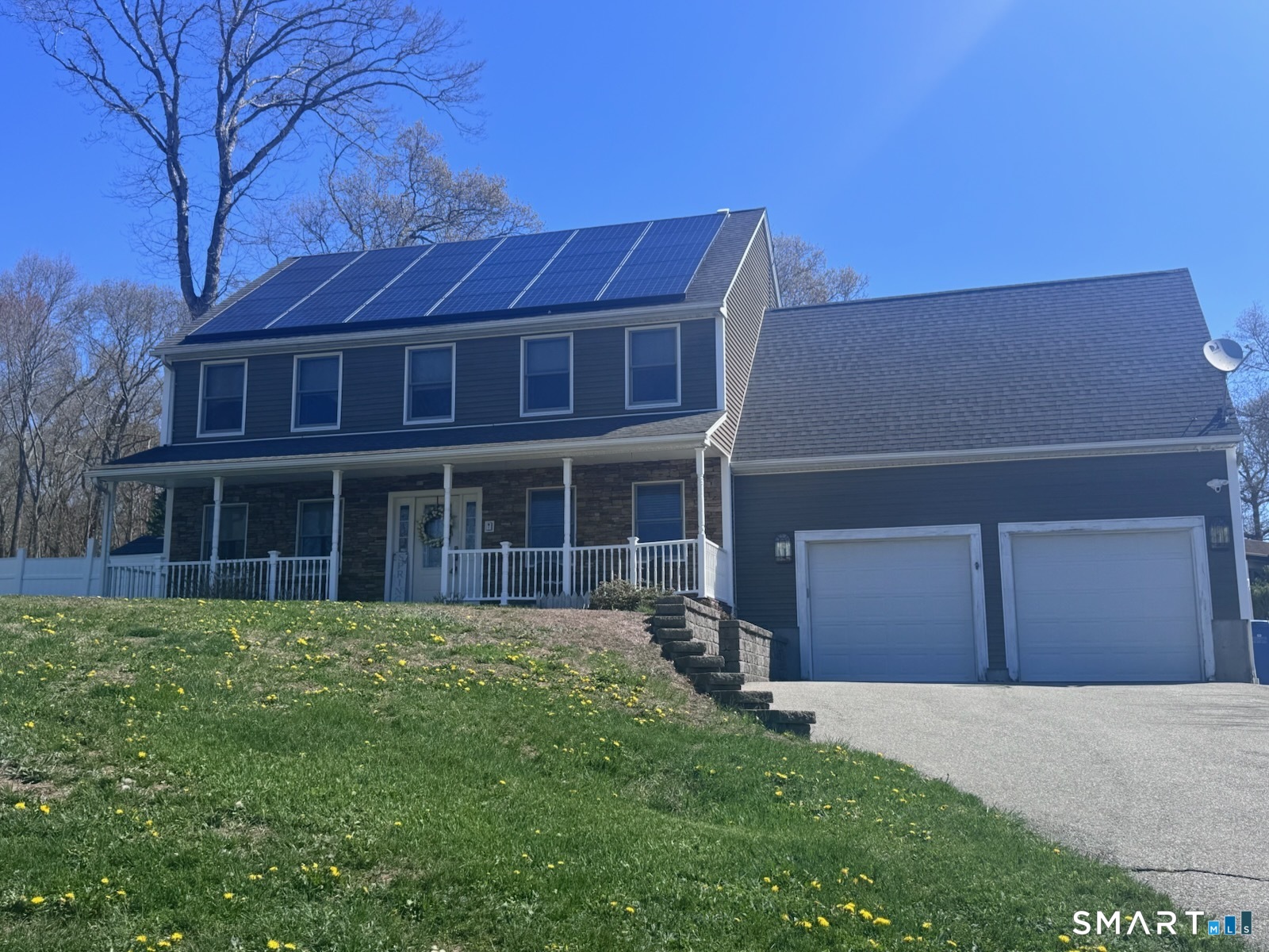 571 Old Colchester Road Montville CT 06382