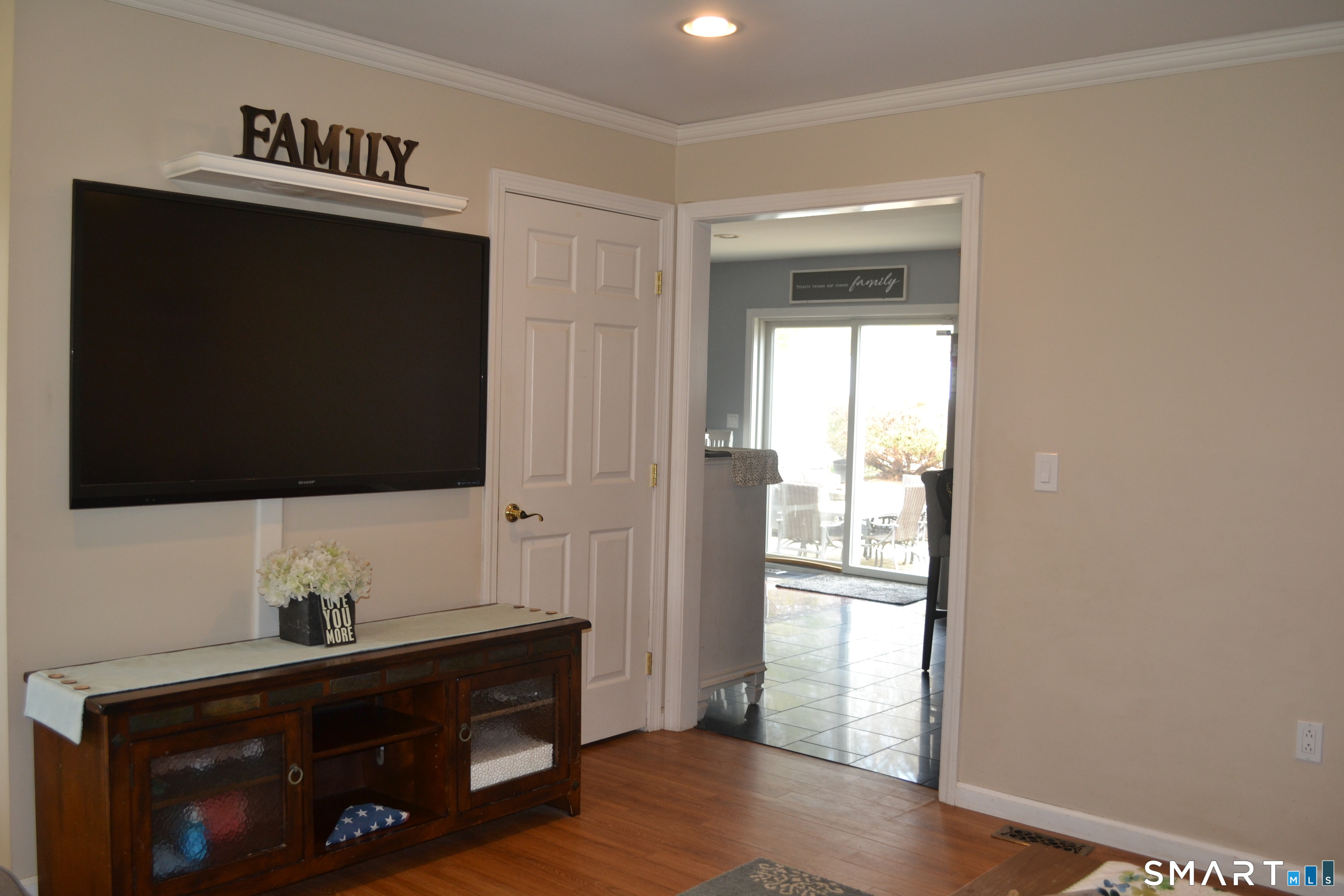 571 Old Colchester Road Montville CT 06382