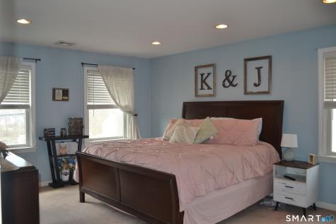 571 Old Colchester Road Montville CT 06382