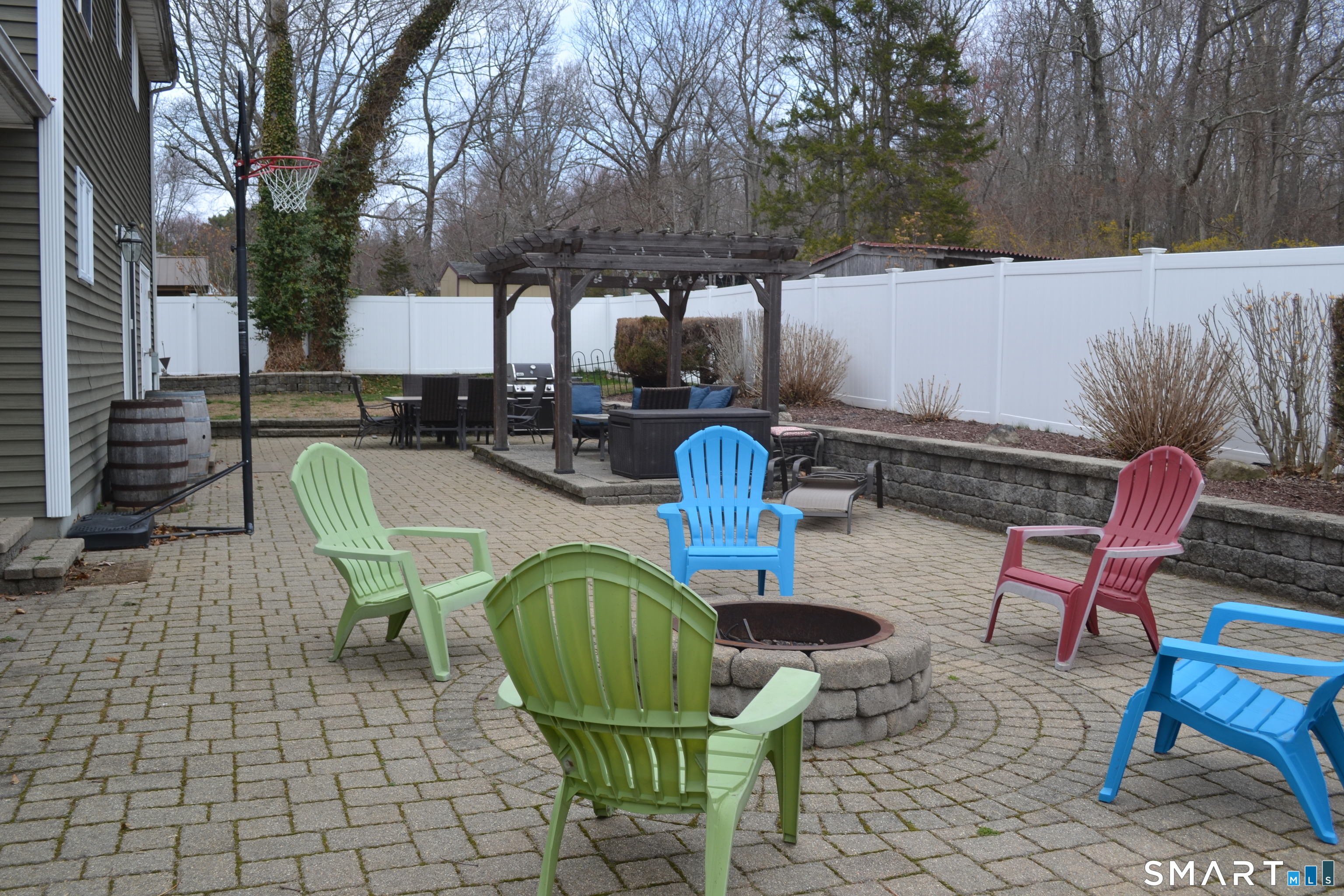 571 Old Colchester Road Montville CT 06382