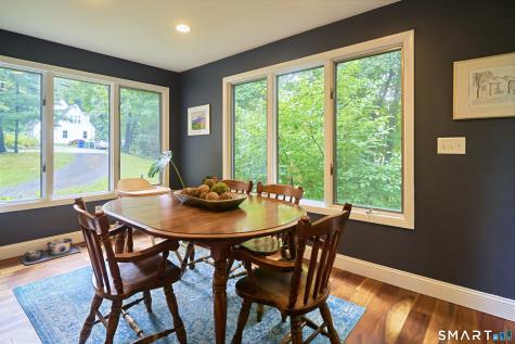 8 Mountain Trail East Hampton CT 06424