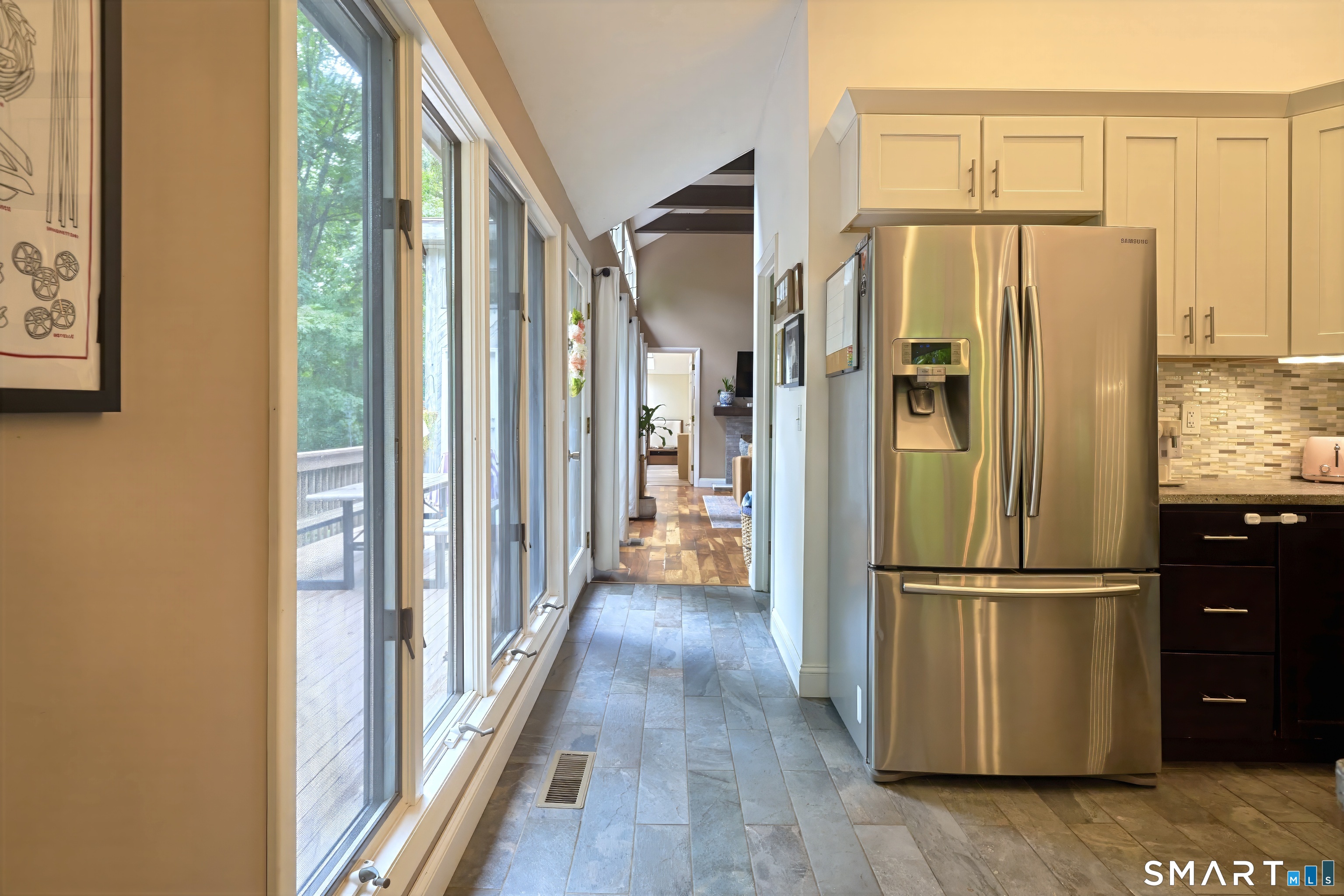 8 Mountain Trail East Hampton CT 06424