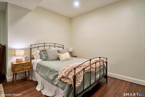 8 Mountain Trail East Hampton CT 06424