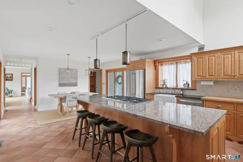 28 East Ridge Court Cheshire CT 06410