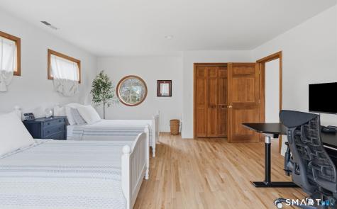 28 East Ridge Court Cheshire CT 06410