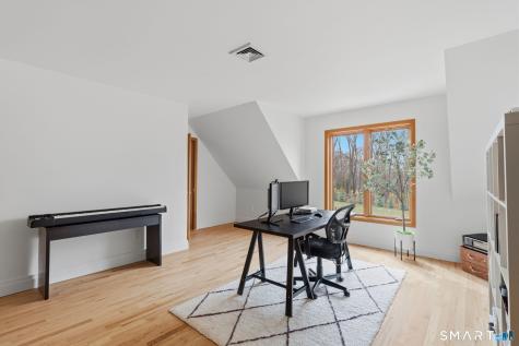 28 East Ridge Court Cheshire CT 06410