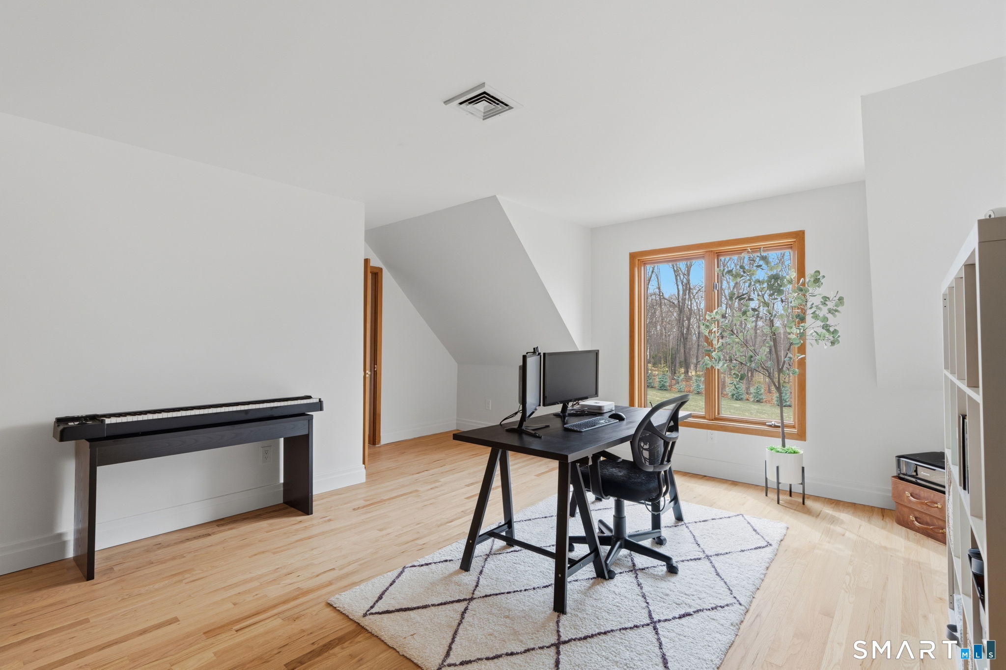28 East Ridge Court Cheshire CT 06410