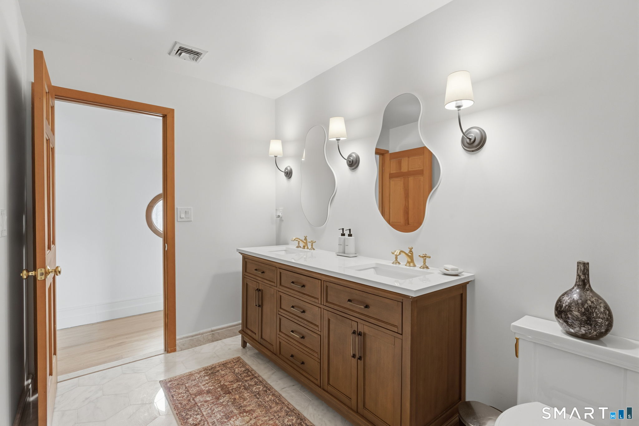 28 East Ridge Court Cheshire CT 06410