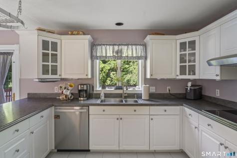 2 Heidi Court Wolcott CT 06716