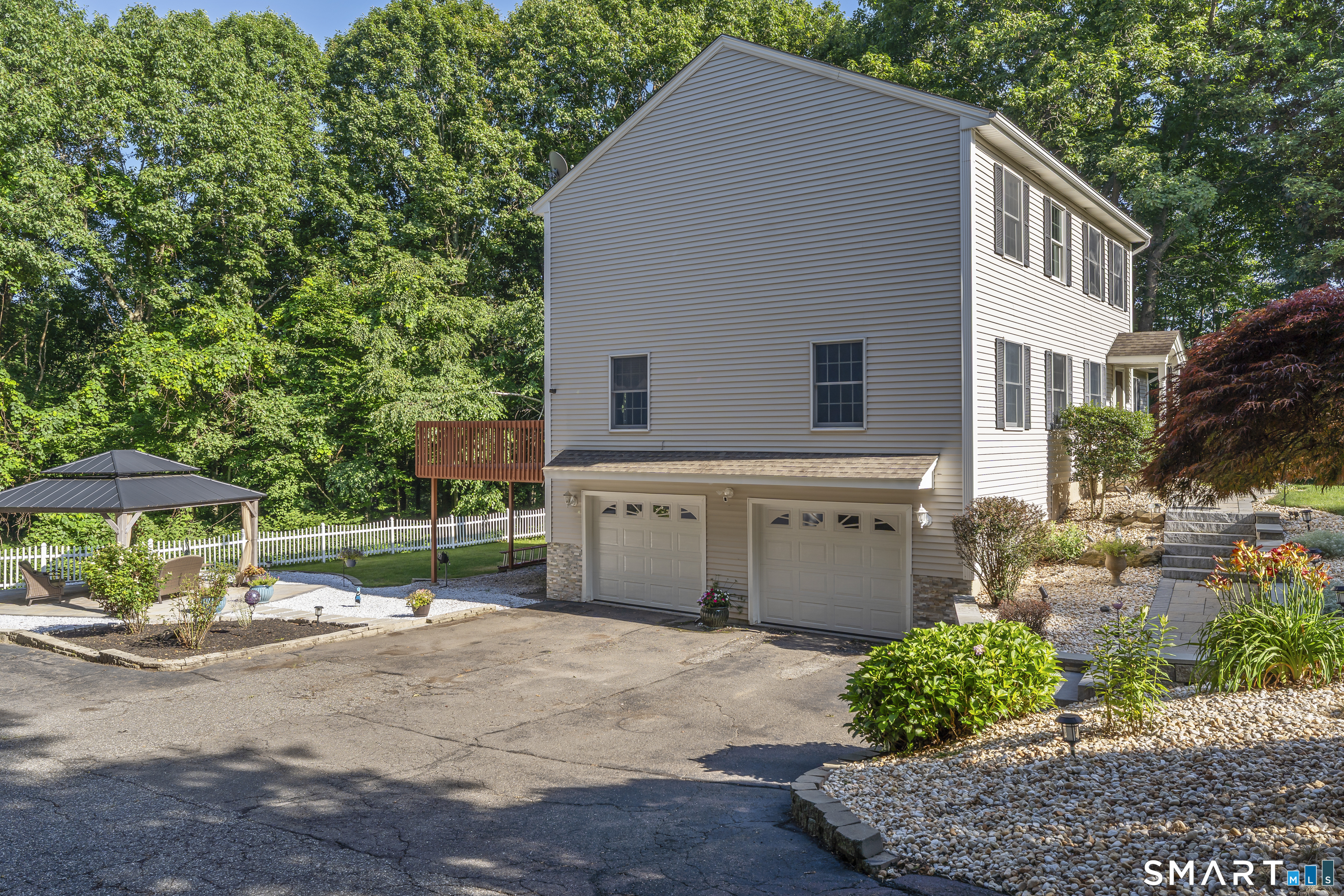 2 Heidi Court Wolcott CT 06716