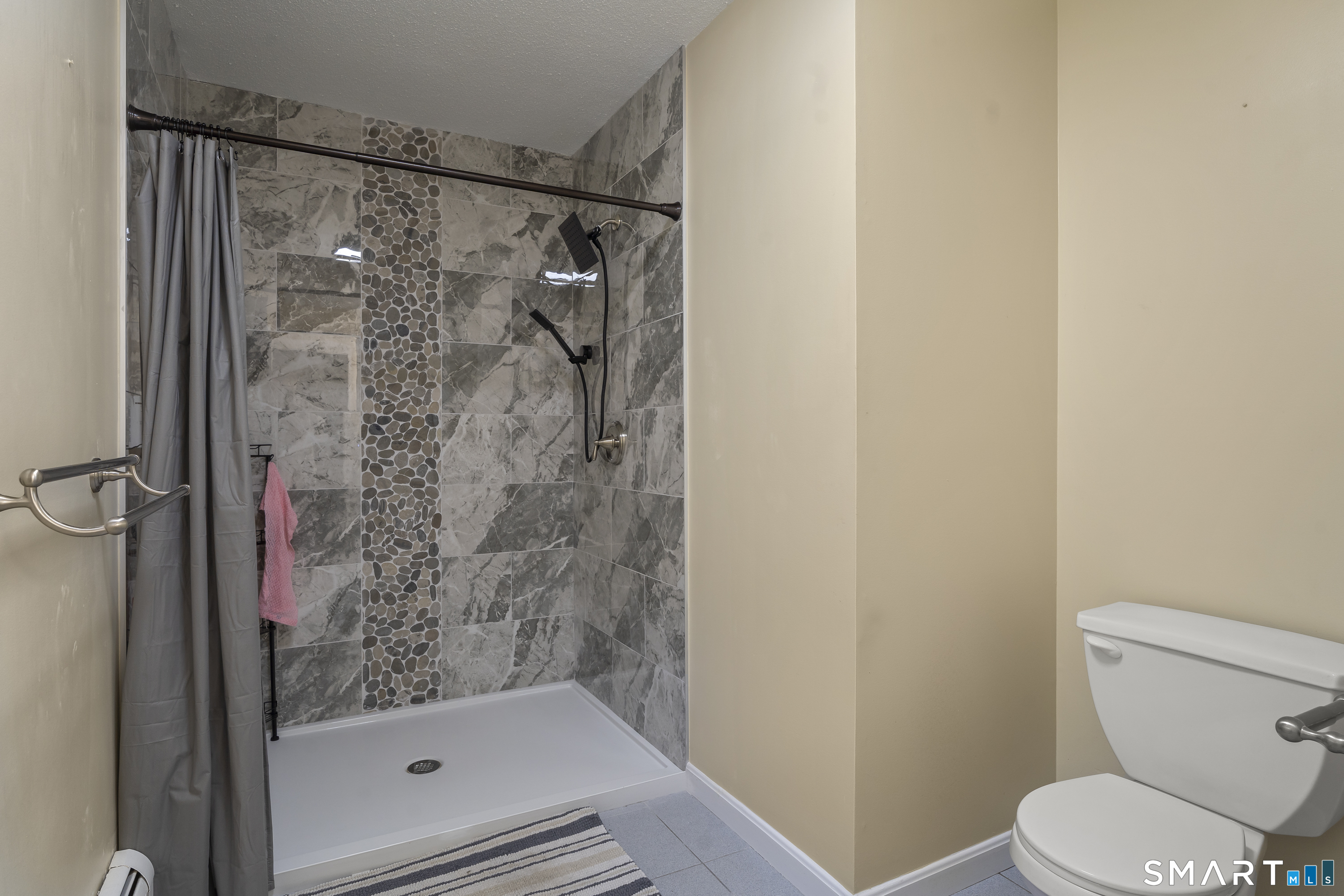 2 Heidi Court Wolcott CT 06716