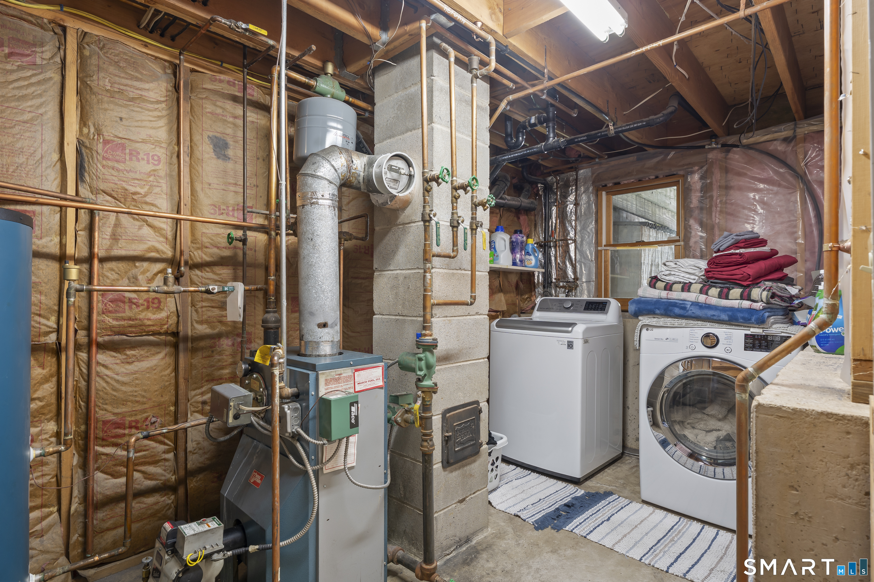 2 Heidi Court Wolcott CT 06716