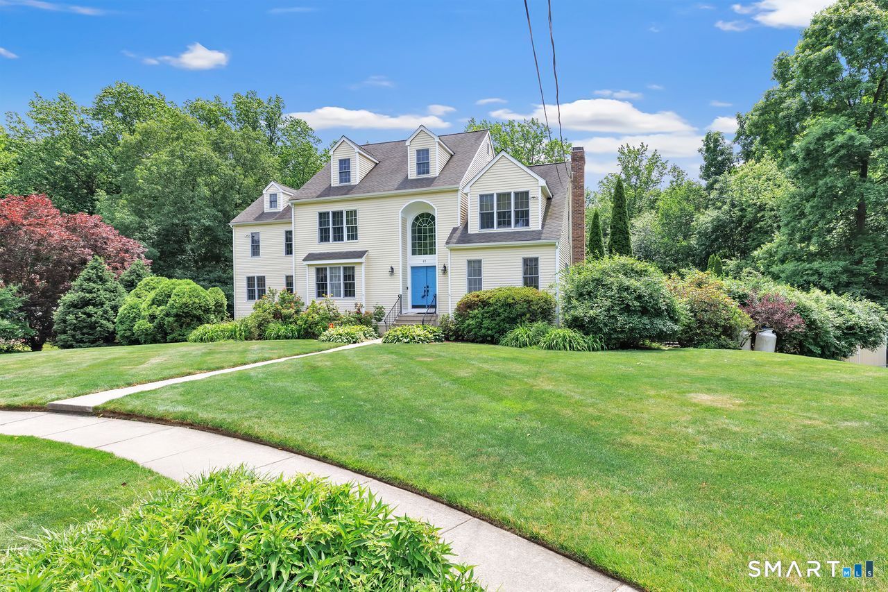 65 Arrowwood Place Stratford CT 06614