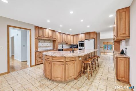 65 Arrowwood Place Stratford CT 06614