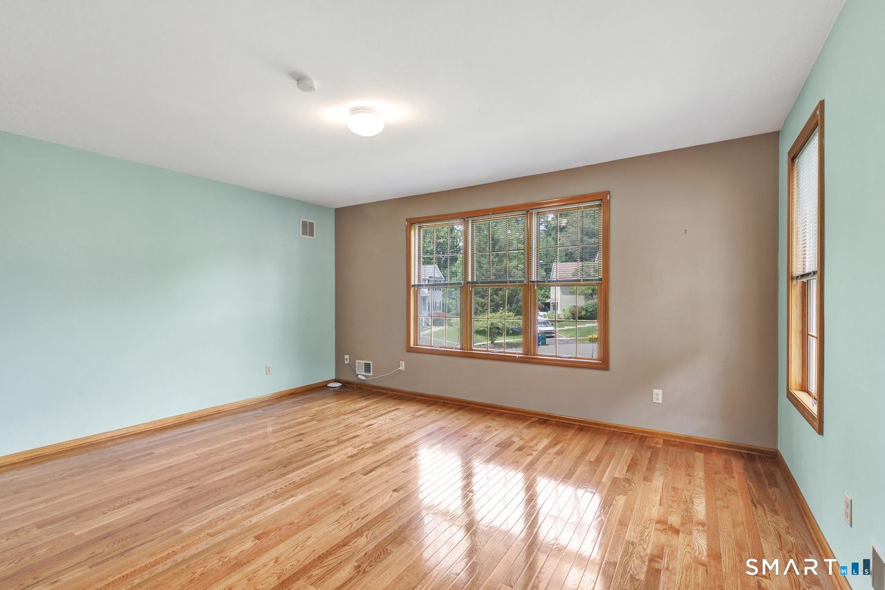 65 Arrowwood Place Stratford CT 06614