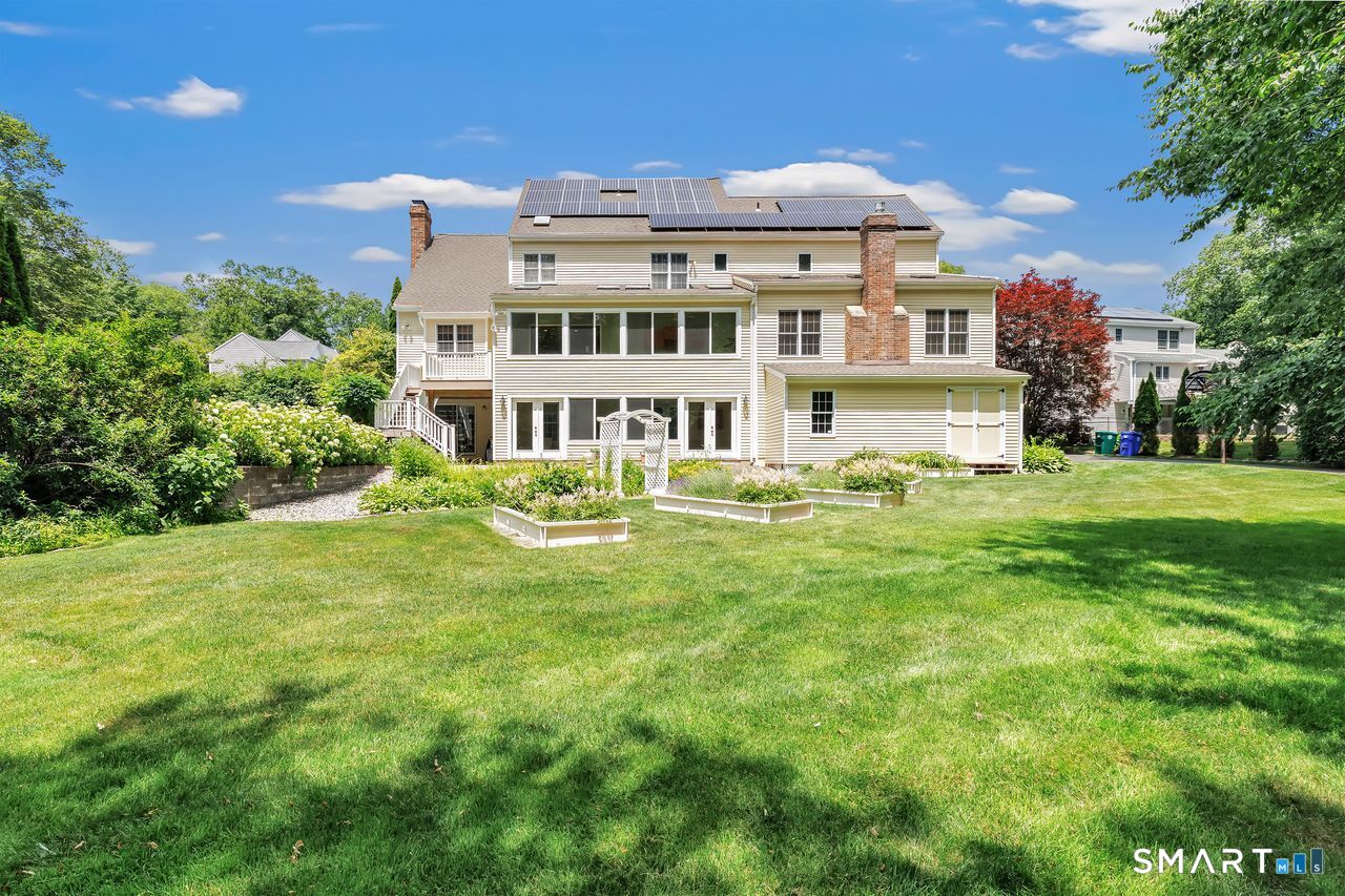 65 Arrowwood Place Stratford CT 06614