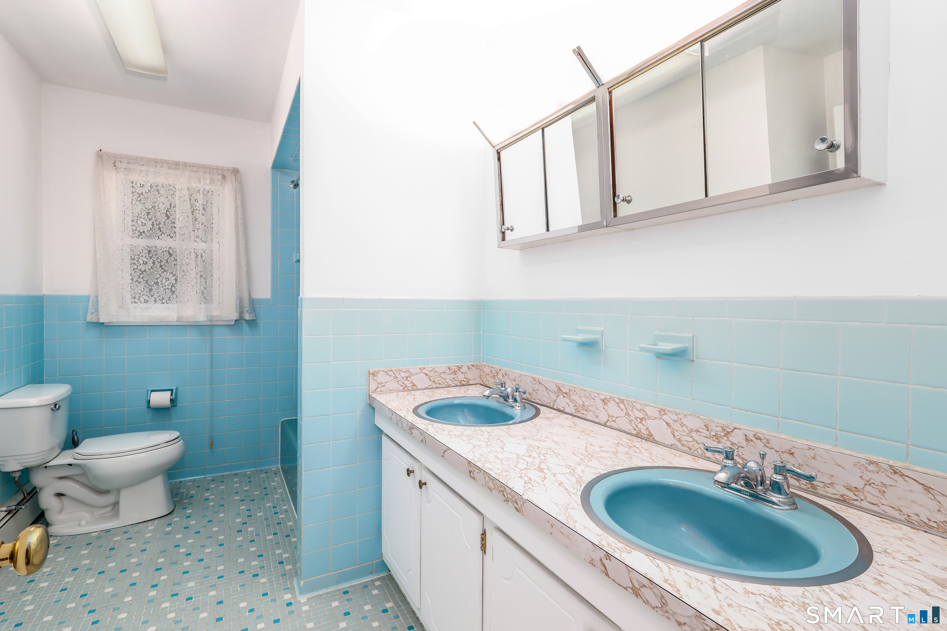 4 Beaver Bog Road New Fairfield CT 06812