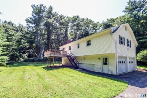 4 Beaver Bog Road New Fairfield CT 06812