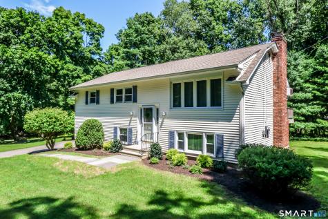 4 Beaver Bog Road New Fairfield CT 06812