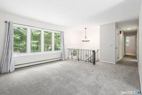 4 Beaver Bog Road New Fairfield CT 06812