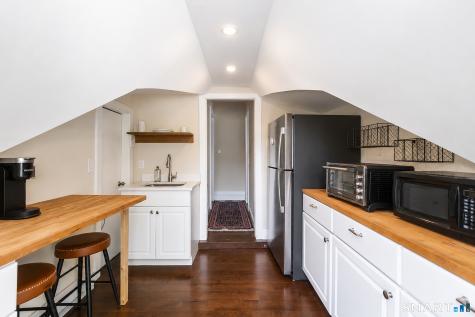 67 North Main Street Kent CT 06757