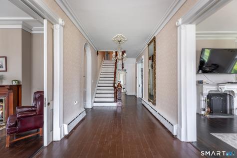 67 North Main Street Kent CT 06757
