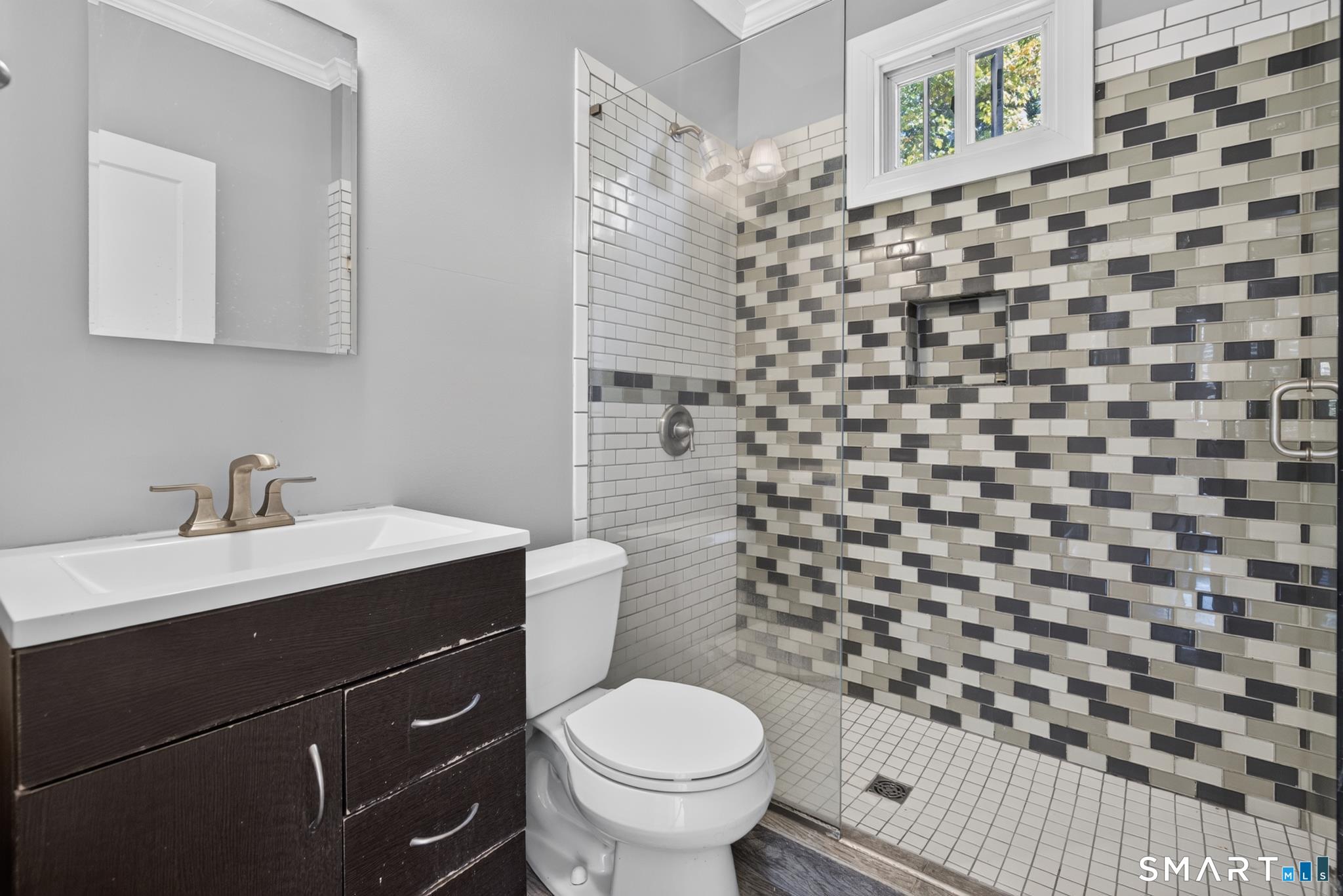2647 Whitney Avenue Hamden CT 06518