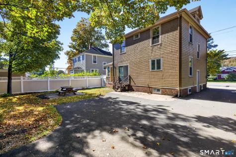 2647 Whitney Avenue Hamden CT 06518