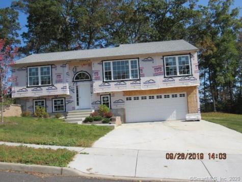 17 Wintergreen Lane Naugatuck CT 06770
