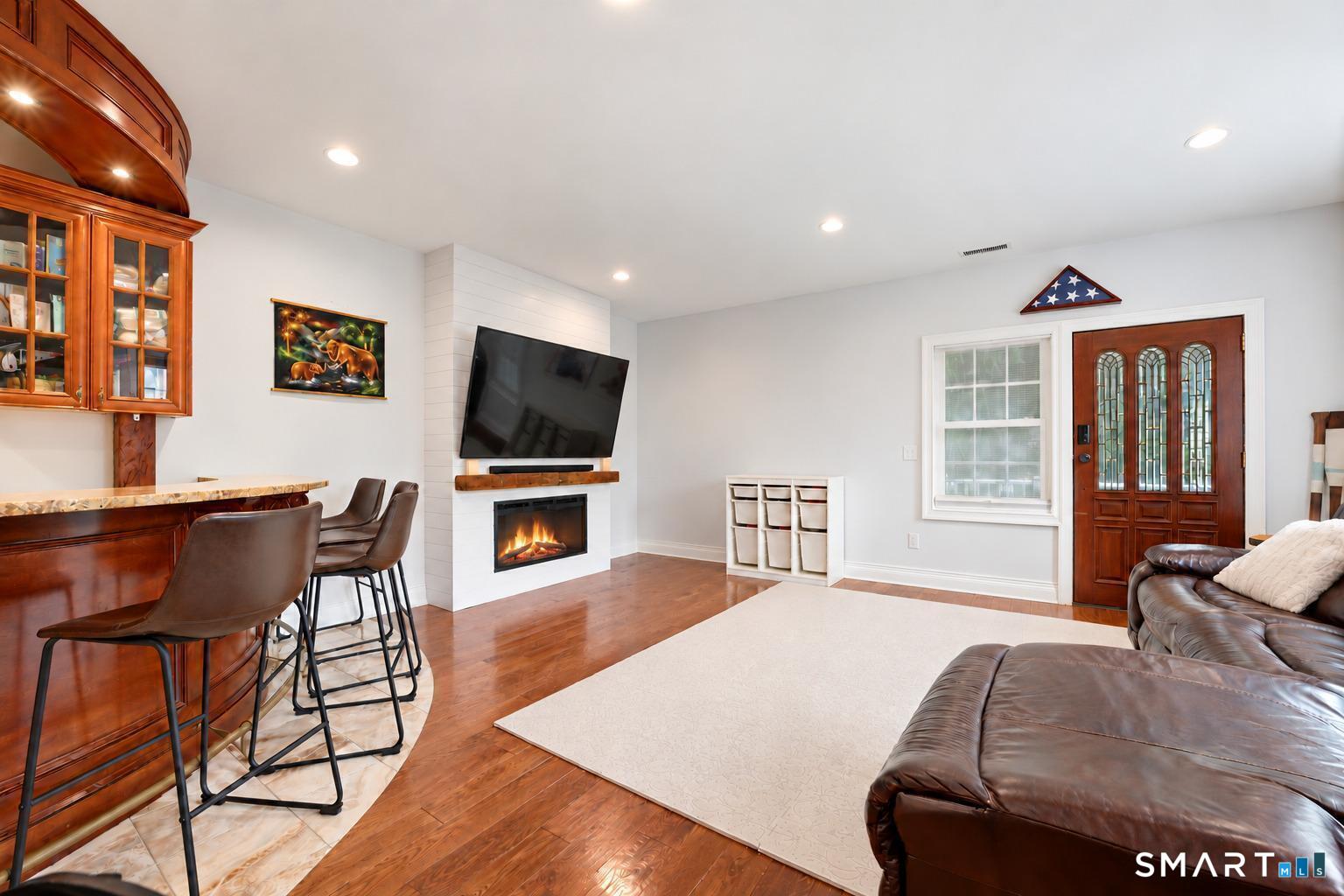 128 Van Buskirk Avenue Stamford CT 06902