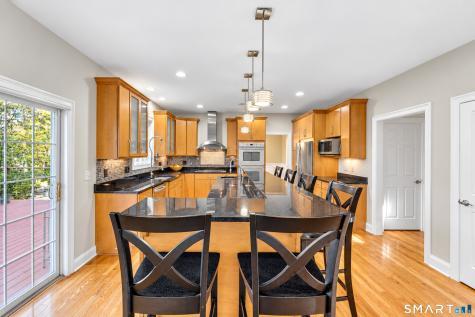725 Nortontown Road Guilford CT 06437
