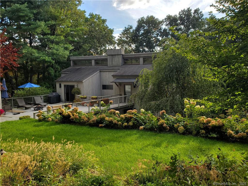 18 Navy Lane Essex CT 06426