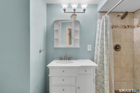 25 Shore Drive Old Lyme CT 06371