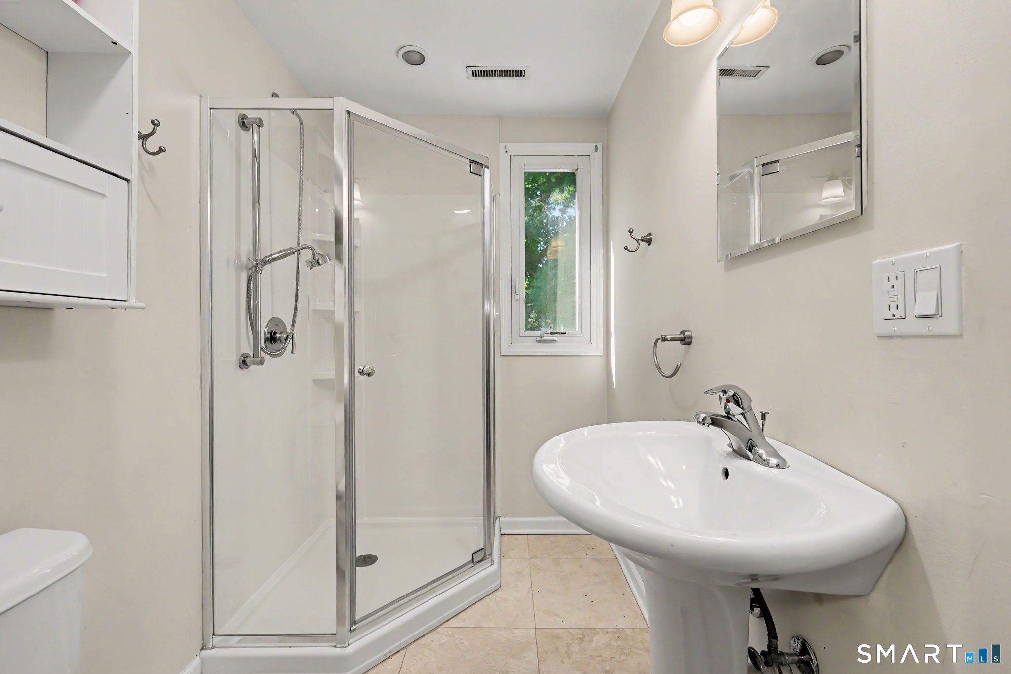 8 Wildmere Lane Norwalk CT 06851