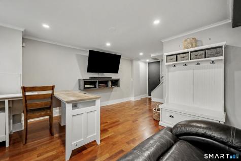 8 Wildmere Lane Norwalk CT 06851