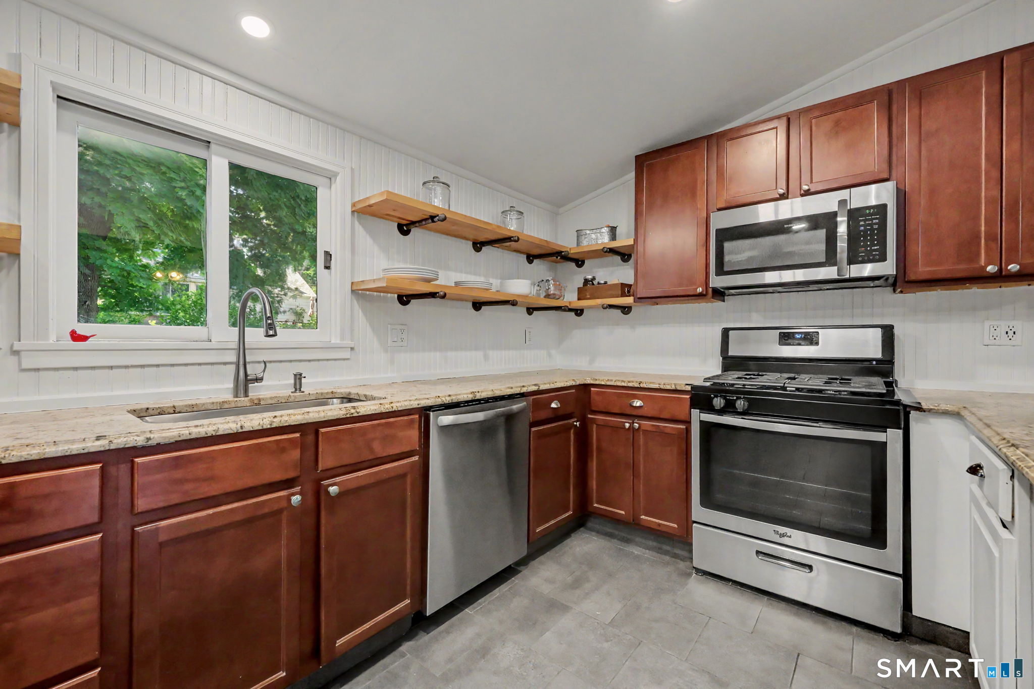 8 Wildmere Lane Norwalk CT 06851